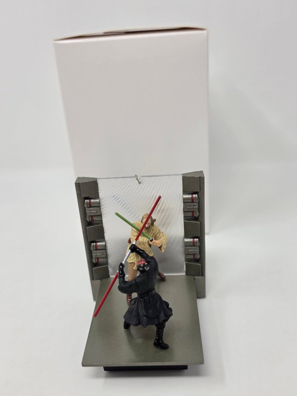 2009 Hallmark Keepsake Star Wars Phantom Menace Deadly Duel Christmas Ornament - Picture 10 of 11